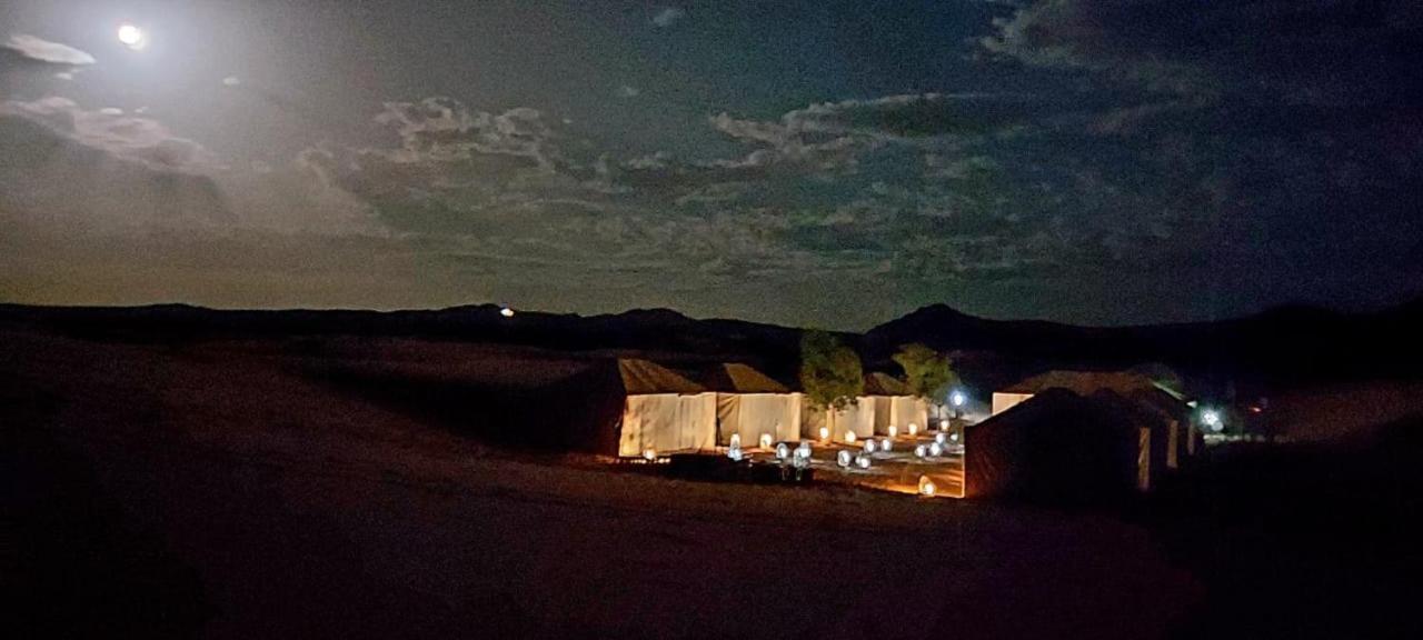 Erg Chebbi Dunes Desert Camp Hotel Merzouga Exterior photo